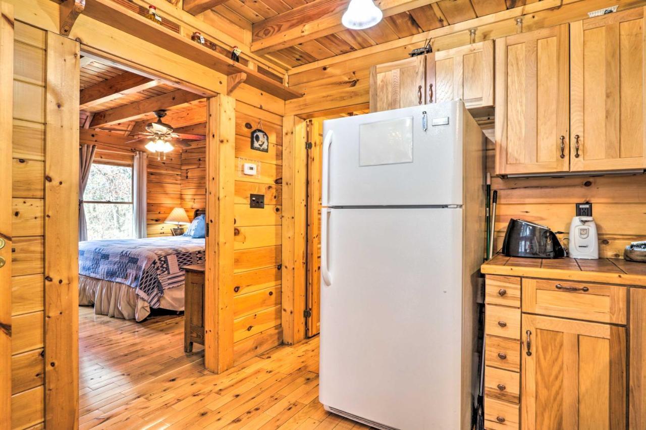Creekside Sevierville Cabin Game Room And Hot Tub! Exterior photo