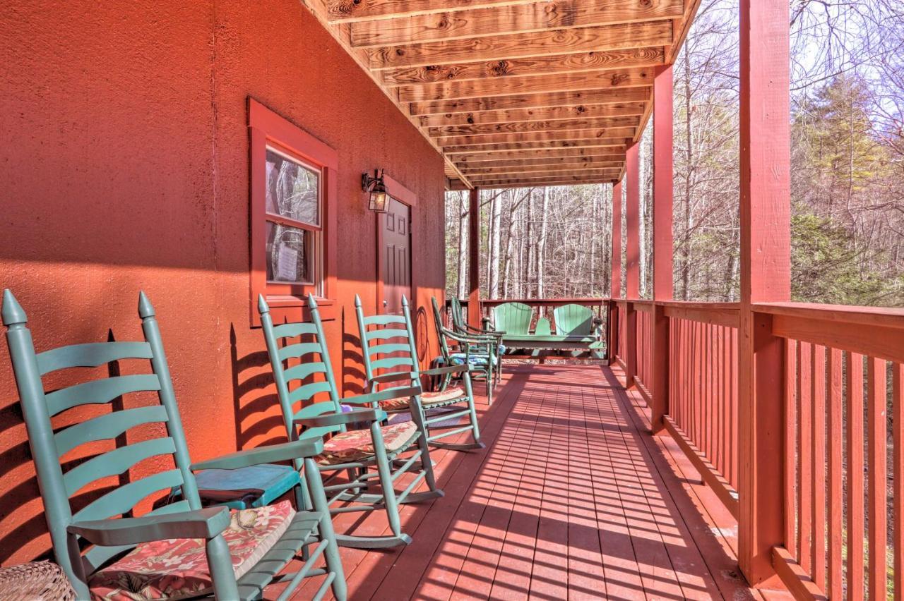 Creekside Sevierville Cabin Game Room And Hot Tub! Exterior photo
