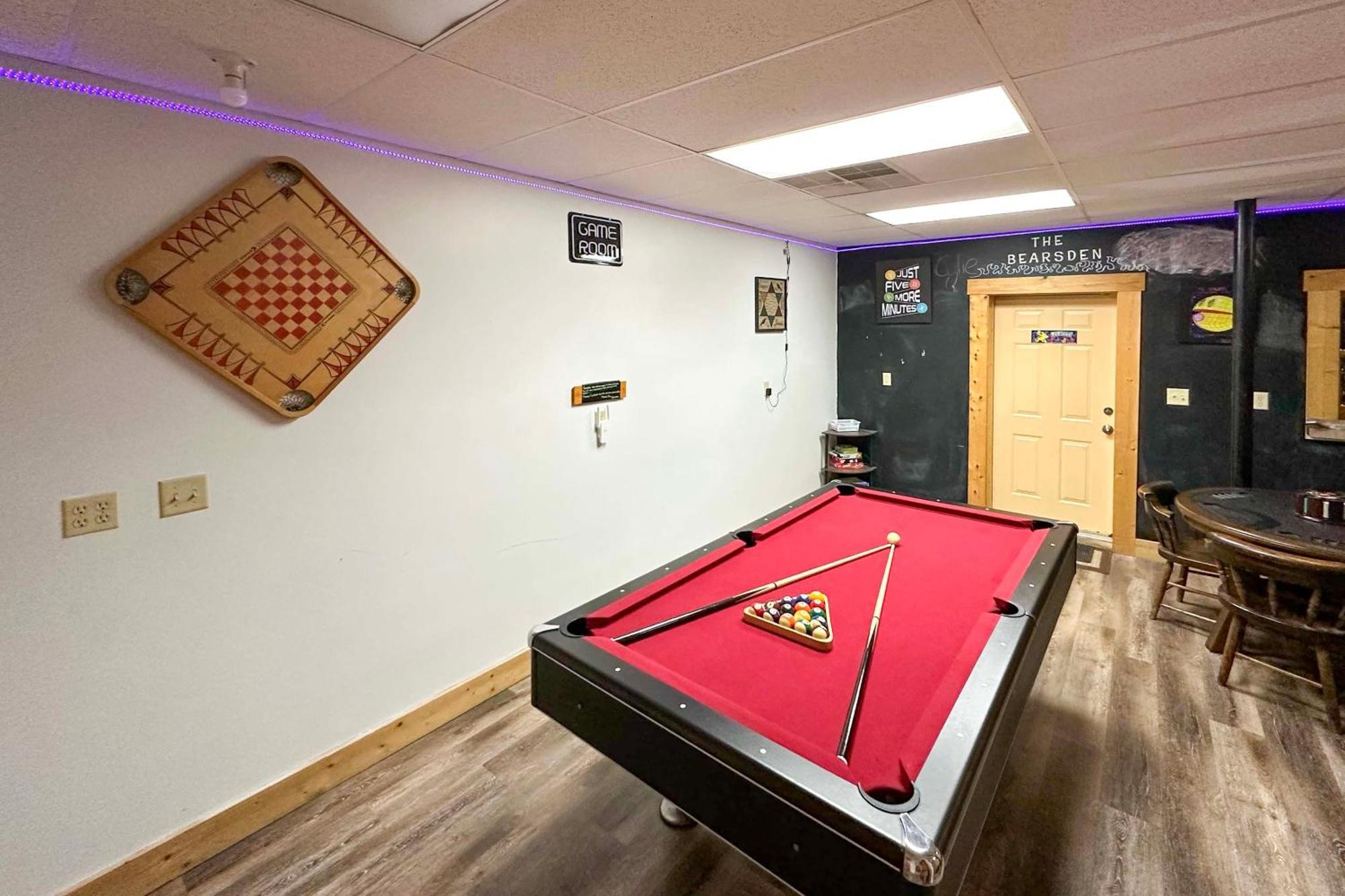Creekside Sevierville Cabin Game Room And Hot Tub! Exterior photo